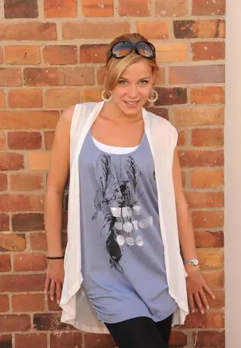 Jessica Ginkel White T-Shirt - idPoster.com