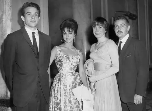 Joan Collins Image Jpg picture 249367
