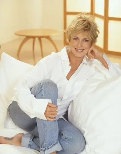 Joanna Cassidy Jigsaw Puzzle picture 645625