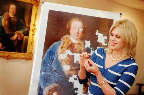 Joanna Lumley Jigsaw Puzzle picture 644584