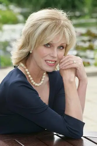 Joanna Lumley Jigsaw Puzzle picture 644590
