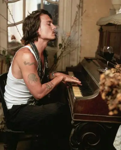 Johnny Depp Wall Poster picture 487065