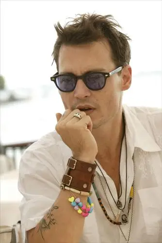 Johnny Depp Wall Poster picture 487090