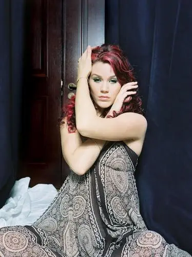 Joss Stone Jigsaw Puzzle picture 65032