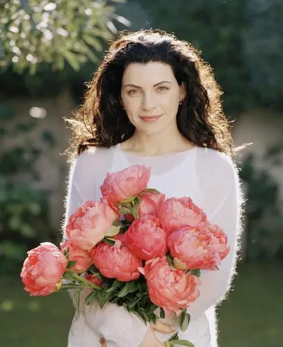 Julianna Margulies Jigsaw Puzzle picture 11055
