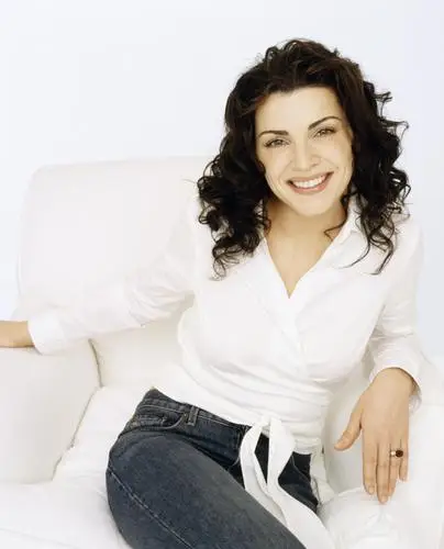 Julianna Margulies Jigsaw Puzzle picture 650179