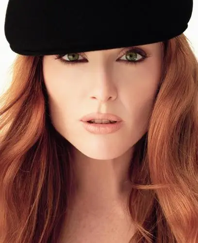 Julianne Moore Wall Poster picture 11069