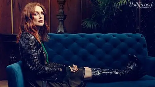 Julianne Moore Wall Poster picture 361810