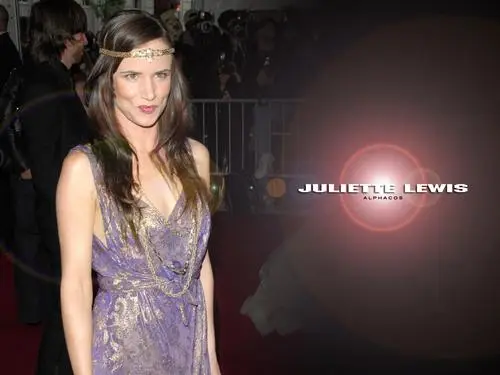 Juliette Lewis Men's Colored Hoodie - idPoster.com