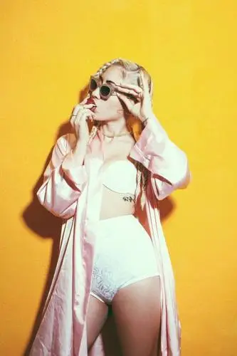 Buy Kali Uchis Wall Poster Online At Idposter Best Prices