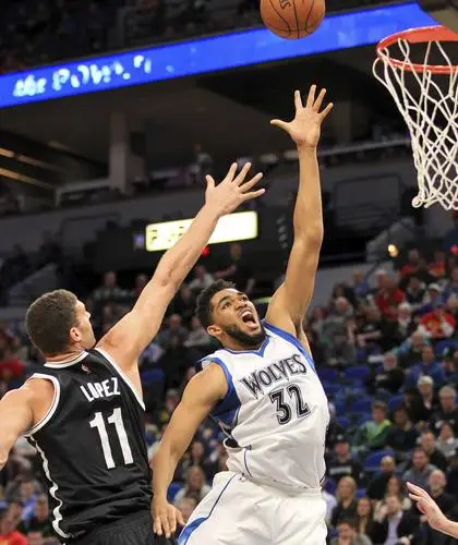 Karl-Anthony Towns Wall Poster picture 692672