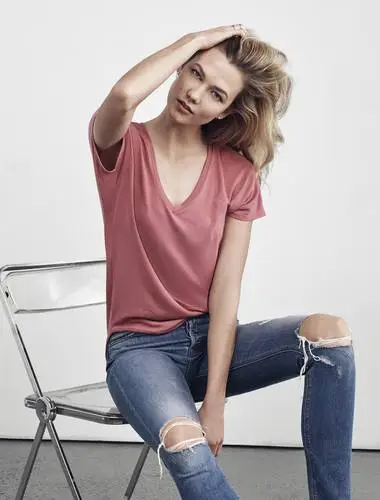 Karlie Kloss Men's Colored  Long Sleeve T-Shirt - idPoster.com