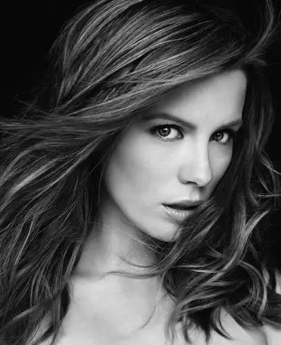 Kate Beckinsale Computer MousePad picture 11217
