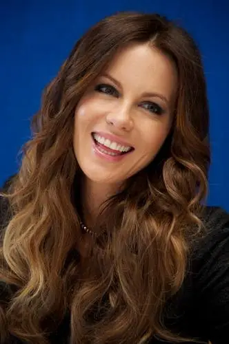 Kate Beckinsale Wall Poster picture 178710