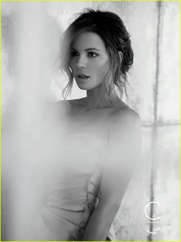 Kate Beckinsale Computer MousePad picture 363187
