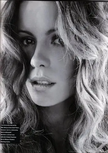 Kate Beckinsale Computer MousePad picture 38556