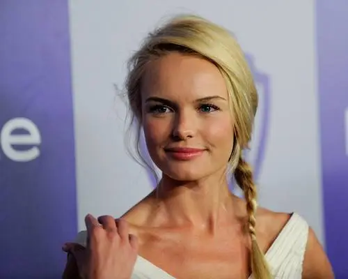 Kate Bosworth White T-Shirt - idPoster.com