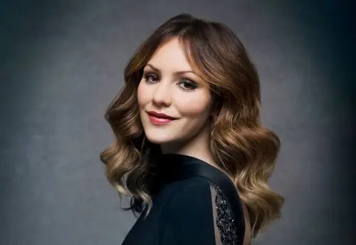 Katharine Mcphee Protected Face mask - idPoster.com