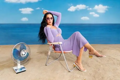Katy Perry Jigsaw Puzzle picture 1053193
