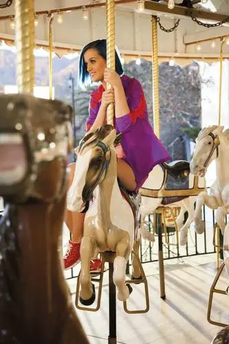 Katy Perry Jigsaw Puzzle picture 174853