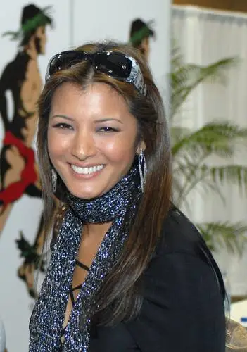 Kelly Hu Jigsaw Puzzle picture 78751