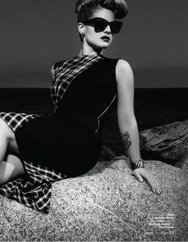 Kelly Osbourne Wall Poster picture 364173