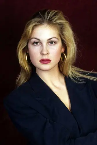 Kelly Rutherford Computer MousePad picture 666230