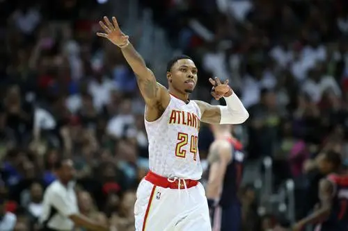 Kent Bazemore Wall Poster picture 716277