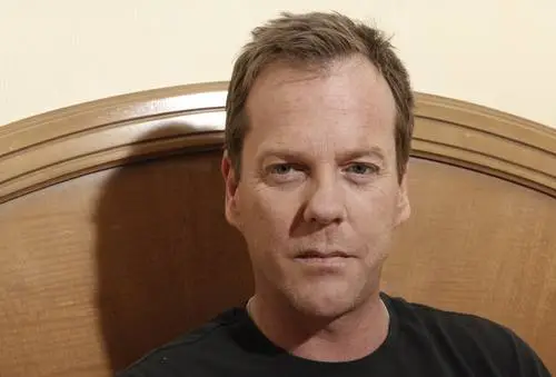 Kiefer Sutherland Wall Poster picture 511039