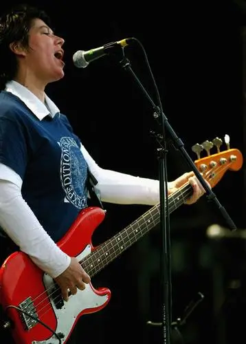 Kim Deal Image Jpg picture 217970