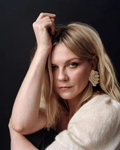 Kirsten Dunst Wall Poster picture 1023210