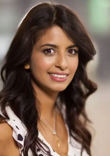 Konnie Huq Wall Poster picture 668408