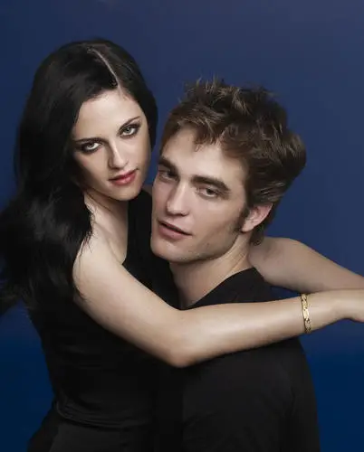 Kristen Stewart and Rob Pattinson Men's Colored Hoodie - idPoster.com