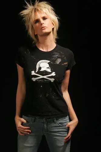 Kylie Bax Women's Colored T-Shirt - idPoster.com