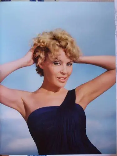 Kylie Minogue Jigsaw Puzzle picture 69333