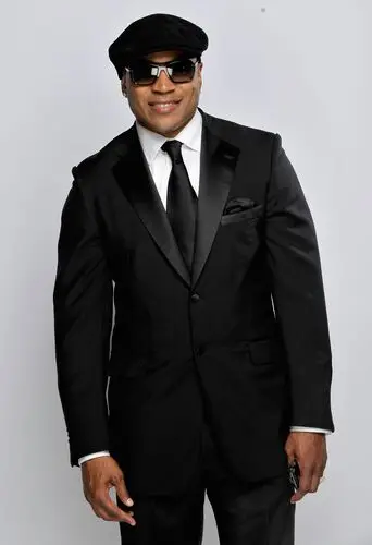 LL Cool J Wall Poster picture 523824