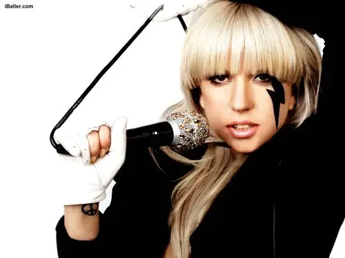 Lady Gaga Wall Poster picture 145372