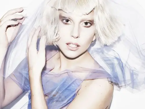 Lady Gaga Wall Poster picture 251845