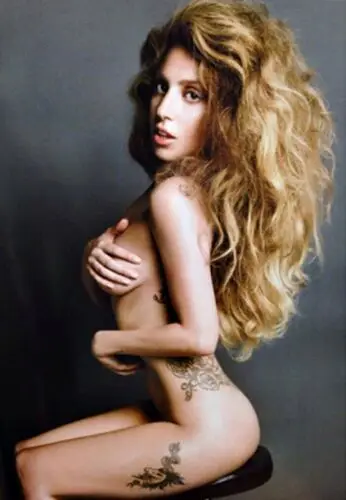 Lady Gaga Wall Poster picture 365269