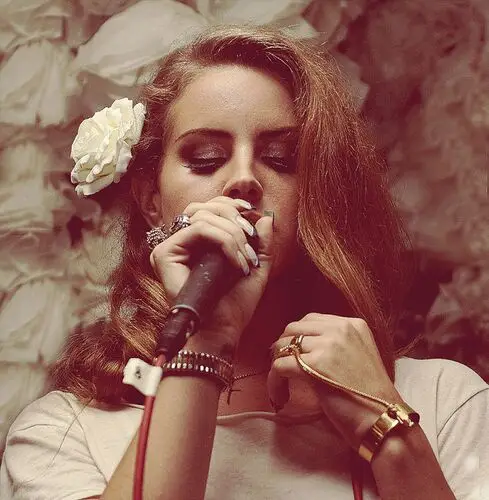 Lana Del Rey Wall Poster picture 145548
