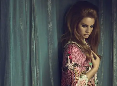 Lana Del Rey Wall Poster picture 730290
