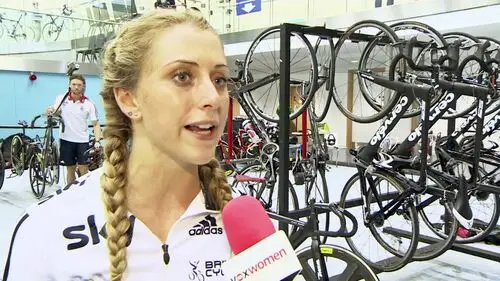 Laura Trott Wall Poster picture 537071