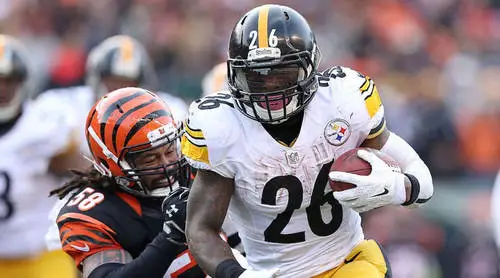 Le'Veon Bell Protected Face mask - idPoster.com