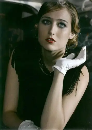 Leelee Sobieski Wall Poster picture 25947