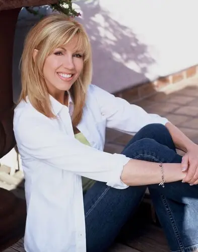 Leeza Gibbons Wall Poster picture 732410