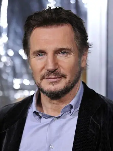 Liam Neeson White T-Shirt - idPoster.com