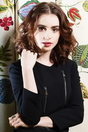 Lily Collins Jigsaw Puzzle picture 252485