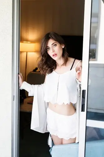 Lizzy Caplan Jigsaw Puzzle picture 458209