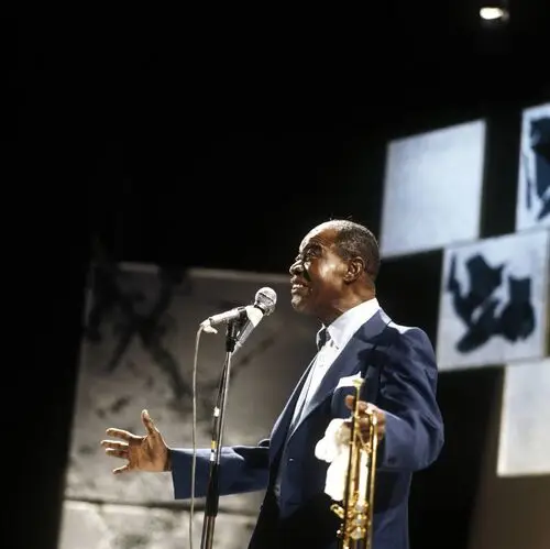 Louis Armstrong Wall Poster picture 689756