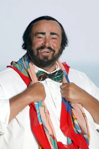 Luciano Pavarotti Kitchen Apron - idPoster.com